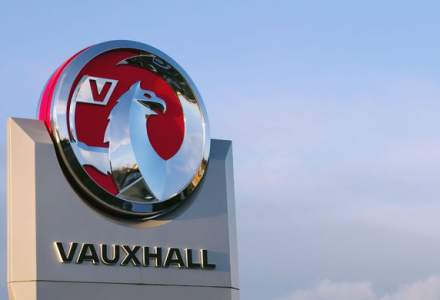 Restructurari: Grupul Peugeot-Citroen va concedia 400 de angajati de la o fabrica Vauxhall din Marea Britanie