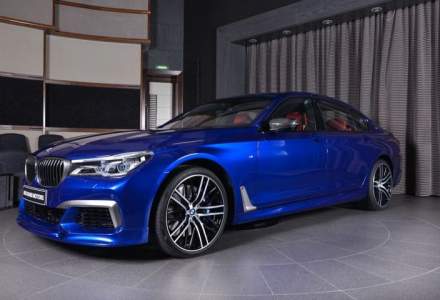 Acest BMW M760Li in culoarea San Marino Blue arata senzational