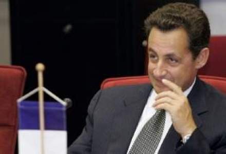 Sarkozy promite noi reforme dupa retrogradare Frantei