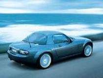 Mazda lanseaza MX 5 cu...