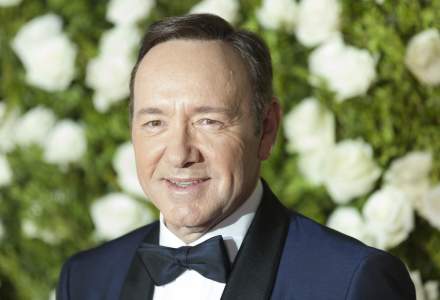 "House of Cards" se anuleaza dupa ce Kevin Spacey a fost acuzat ca a hartuit sexual un minor