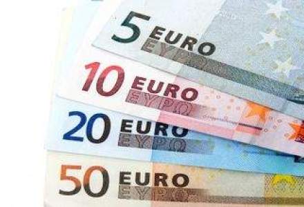 Euro a urcat puternic fata de dolar, dupa ce Germania a ratificat acordul pentru Grecia