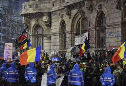 Proteste masive in aceasta seara in Bucuresti: 55.000 de oameni au iesit in strada