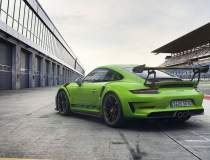 2018 Porsche 911 GT3 RS a...