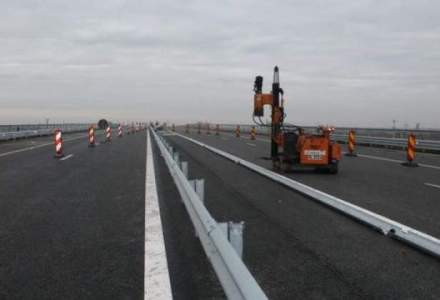 Ministrul Transporturilor: Loturile 3 si 4 ale autostrazii Sebes-Turda ar putea fi deschise circulatiei in mai