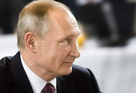 Alegeri in Rusia: Asa cum era de asteptat, sondajele la iesirea de la urne il arata castigator din primul tur pe Vladimir Putin
