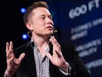 Elon Musk a sters paginile de...