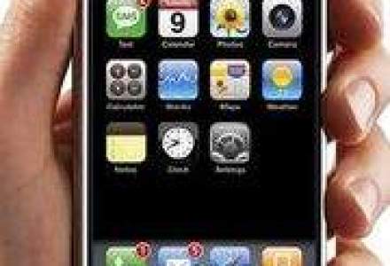 Apple reinventeaza telefonia mobila