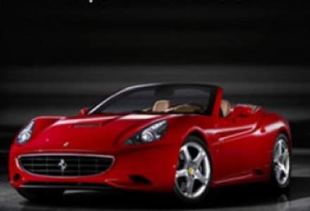 Primele poze oficiale cu noua decapotabila Ferrari: California