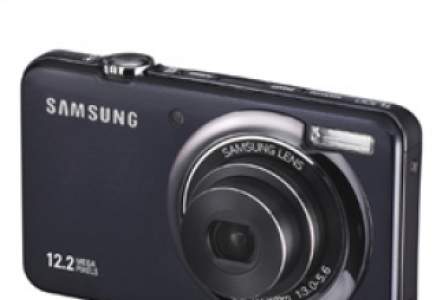 Samsung lanseaza o camera foto digitala stilata si extrem de subtire