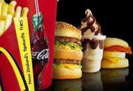 Hamburgerii vor putea fi platiti si prin intermediul telefonului mobil