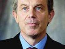 Tony Blair, in carti pentru...