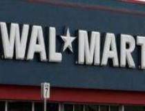 Gigantul Wal-Mart franeaza in...