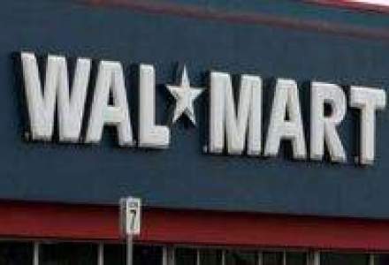 Gigantul Wal-Mart franeaza in deschiderea de noi hypermarketuri