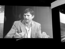 VIDEO Ashton Kutcher @Dell...