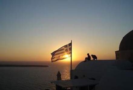 Caruntu, BCR: Lumea nu se termina cu iesirea Greciei din zona euro. Cine are nervi cumpara acum