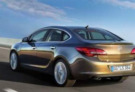 Opel Astra sedan va fi pus in vanzare in iunie
