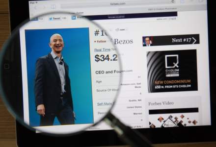Jeff Bezos devine cel mai bogat din istoria moderna a lumii, cu o avere de 150 mld. dolari