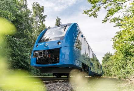 Primul tren de pasageri din lume care functioneaza cu hidrogen, omologat in Germania