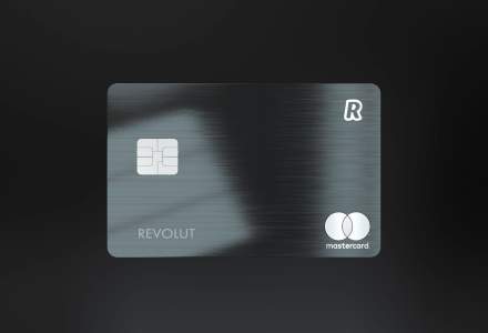 Revolut lanseaza un card din metal cu beneficii suplimentare fata de cele premium si cash-back de pana la 1%