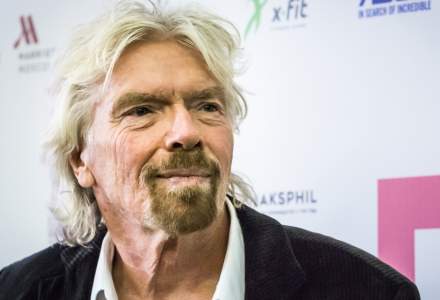 Richard Branson a facut primii pasi in antreprenoriat la doar 16 ani cu mai putin de 2.000 de dolari. Lipsa de bani nu l-a impiedicat sa construiasca imperiul Virgin