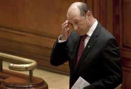 Traian Basescu a fost SUSPENDAT: "Sa aveti grija de tara!". Primele declaratii ale presedintelui interimar