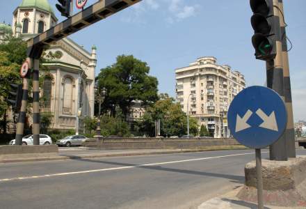 Masinile si motocicletele ar putea fi interzise pe strazile din Bucuresti intr-o zi din septembrie