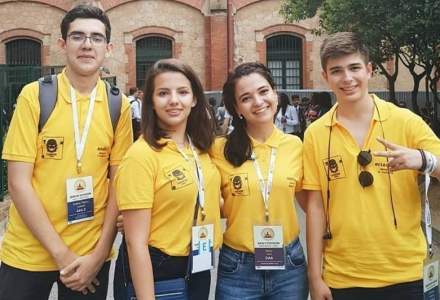 Trei elevi din Bucuresti s-au calificat la Turneul Campionilor World Scholar's Cup din Statele Unite si cauta finantare pentru a participa