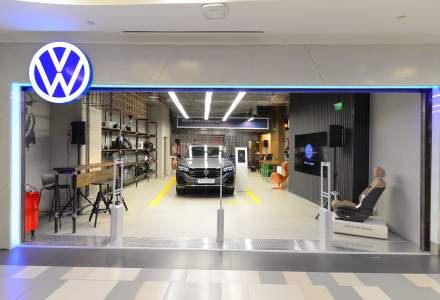 Volkswagen deschide in Romania primul showroom auto dintr-un mall