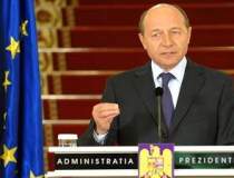 Traian Basescu a revenit la...