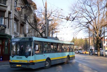 Plata transportului in comun cu telefonul mobil: Sibiul intra in "hora", in timp ce Bucurestiul nu da semne sa evolueze