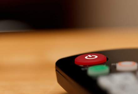 Consumer Report: Cat TV consuma romanii si cat timp stau online?