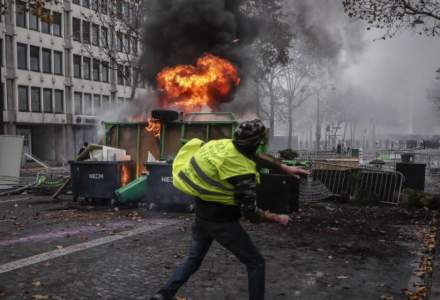 [VIDEO] Proteste la Paris, peste 500 de persoane retinute: cum arata capitala Frantei in acest moment