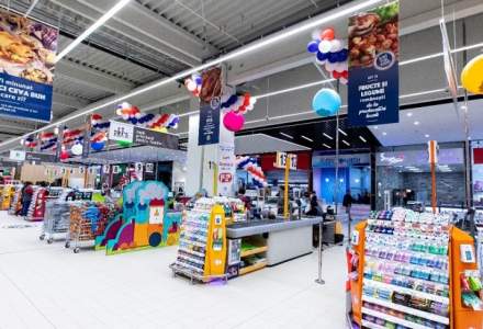 Carrefour deschide doua noi hipermarketuri la Satu Mare si Baia Mare si ajunge la 35 de magazine in acest format