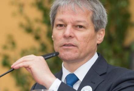 Dacian Ciolos: Candidez la europarlamentare; a fost o decizie dificila