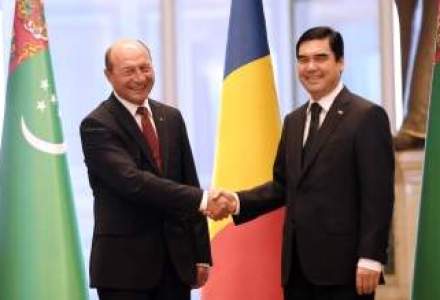 Cu Traian Basescu in Turkmenistan, tara unui singur om