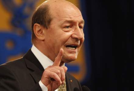 Traian Basescu ii critica pe Raluca Turcan si Dan Barna pentru ca nu au atras atentia asupra "derapajelor" de la Congresul UDMR