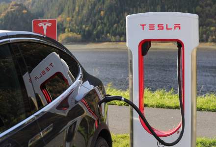 Studiu: Piata europeana are deja modele Tesla cu peste 400.000 km. Cat de mult conteaza kilometrajul la masinile electrice?