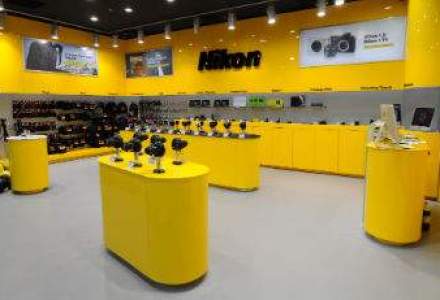 Nikon deschide un magazin Yellow Store in Iulius Mall Timisoara. Unitatea include si un studio foto
