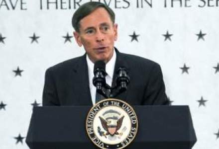 Cele doua femei protagoniste ale scandalului Petraeus au efectuat vizite la Casa Alba