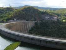 Hidroelectrica ataca doua...