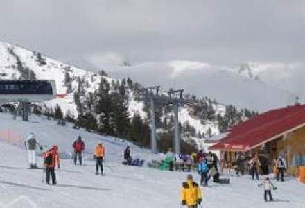 Turistii pot schia in acest week-end la Poiana Brasov, Predeal si Azuga
