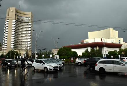 Prognoza speciala pentru Bucuresti: Ploi torentiale, descarcari electrice si vijelii, pana aproape de miezul noptii