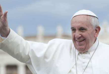 Papa Francisc: Interzicerea avortului tine de uman, nu de religios. Intreruperea voluntara a sarcinii este similara cu recurgerea la un "asasin platit"