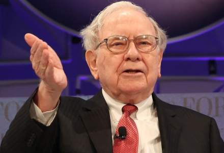 O persoana a platit 4,57 milioane de dolari pentru a lua masa cu Warren Buffett