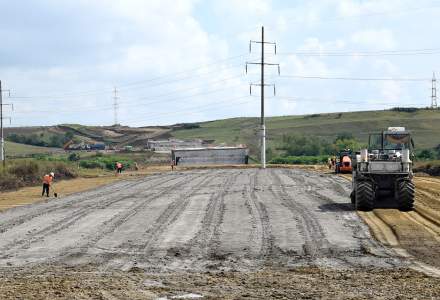 Ministrul Transporturilor: Contractul lotului 2 al autostrazii Sebes-Turda va fi reziliat daca constructorul nu se mobilizeaza