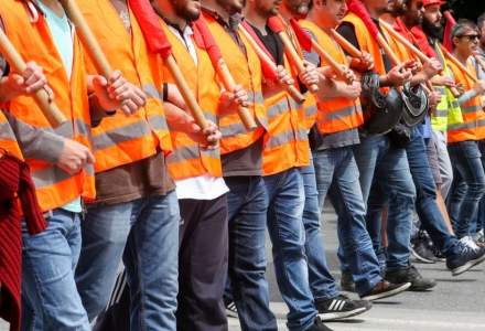 Atentionare pentru romanii din Italia: Serviciile publice de transport, afectate de greva