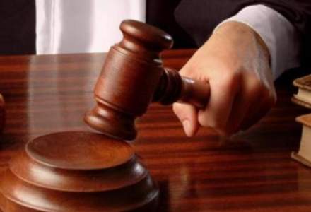 Curtea Constitutionala reia dezbaterile privind modificarile aduse Codurilor penale