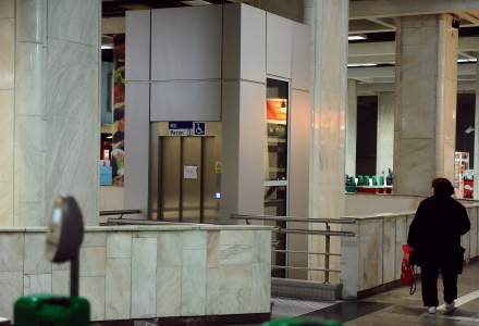 Metrorex a pus in functiune noi lifturi si un escalator in statiile de metrou