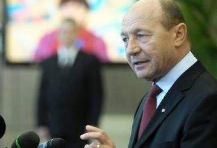 Basescu: Nu mai suntem in anii '47 - '48 cand comunistii se instalau cu ghioaga la putere